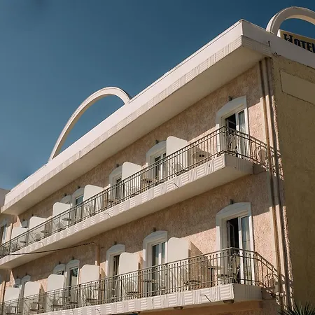 Hotell Plaz Selianítika