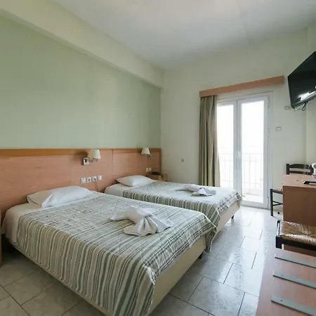 Plaz Hotel 2*