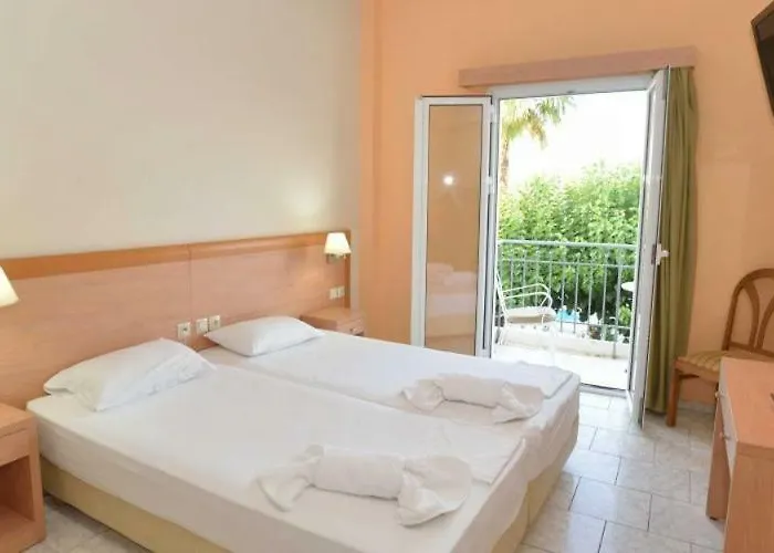 Plaz Селианитика